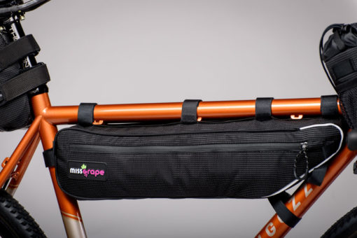 Bikepacking frame bag Miss Grape Internode