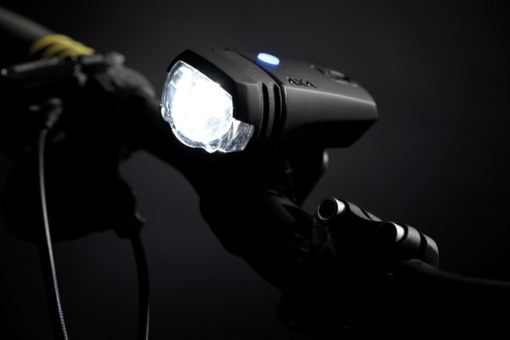 Phare LED avant AXA Greenline 50 Lux, rechargeable USB