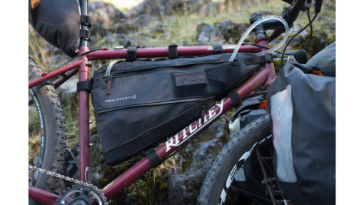 Sacoche de cadre bikepacking Blackburn Design Outpost (Large / Medium)